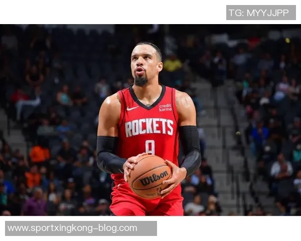 狄龙全力以赴对抗詹姆斯球队遗憾落败拒绝赛后采访表达不满情绪